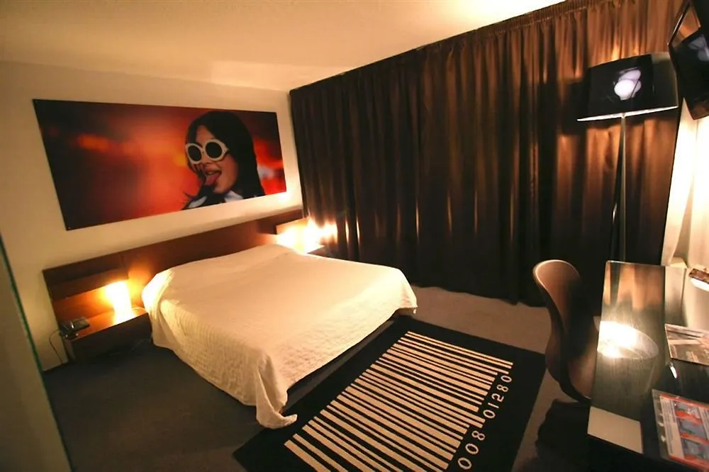 Dav'hotel Jaude Clermont-Ferrand 2*,