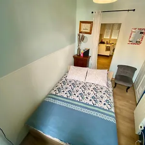 En Rez-de-chaussé, De 21m 2 France