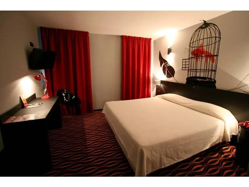 ** Hotel Dav'Hotel Jaude Clermont-Ferrand France